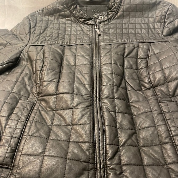 MAX Jeans black textured jacket size medium - Picture 11 of 13